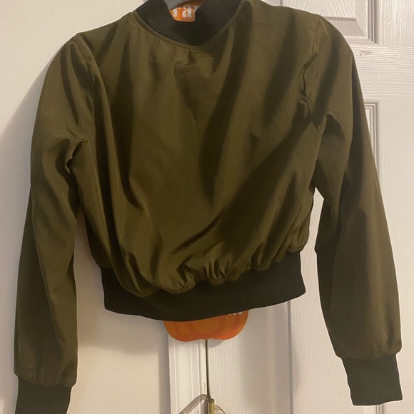 Jacket - Picture 2 of 2